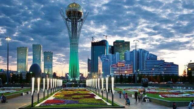 Апартаменты Amazing Grand Astana apartment on Nazhimedenov 10/2 str Нур-Султан-17
